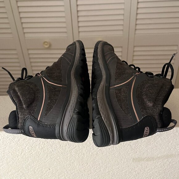 Keen Dry Waterproof Hiking Boots, like new - Picture 13 of 14